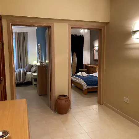 Charming 2br With Large Terrace And Valley Views St Julians Apartment