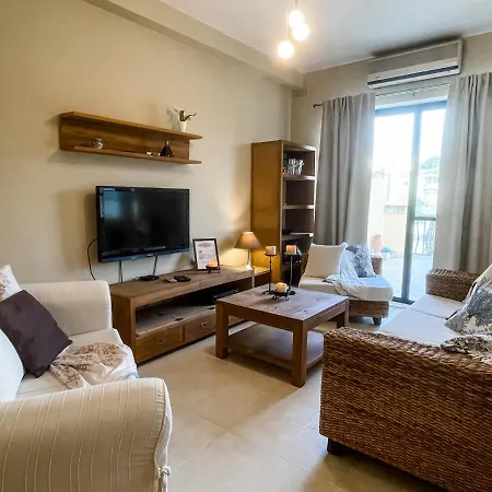 Charming 2br With Large Terrace And Valley Views St Julians Διαμέρισμα *
